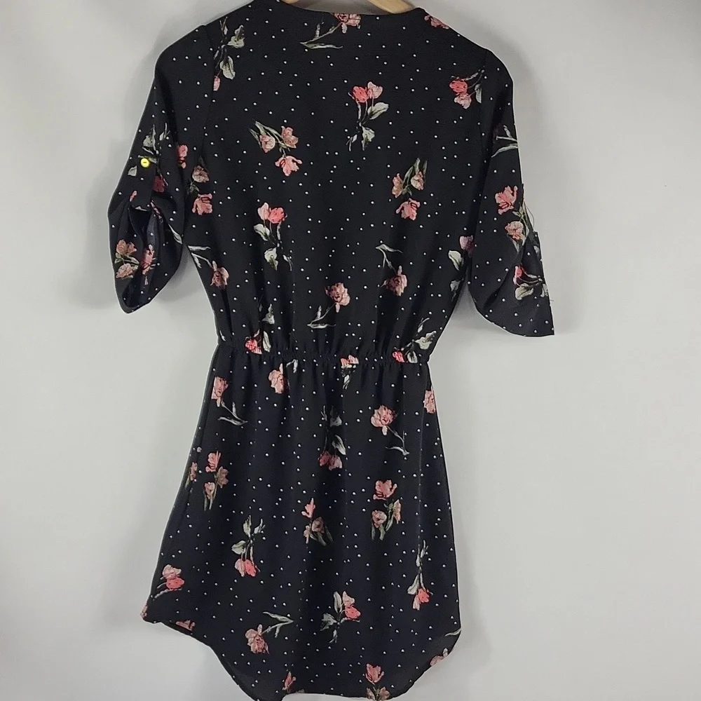 Stella Tweed Short Sleeve Black Dress Red/White Flowers Zipper Neckline Size XS - Picture 2 of 7